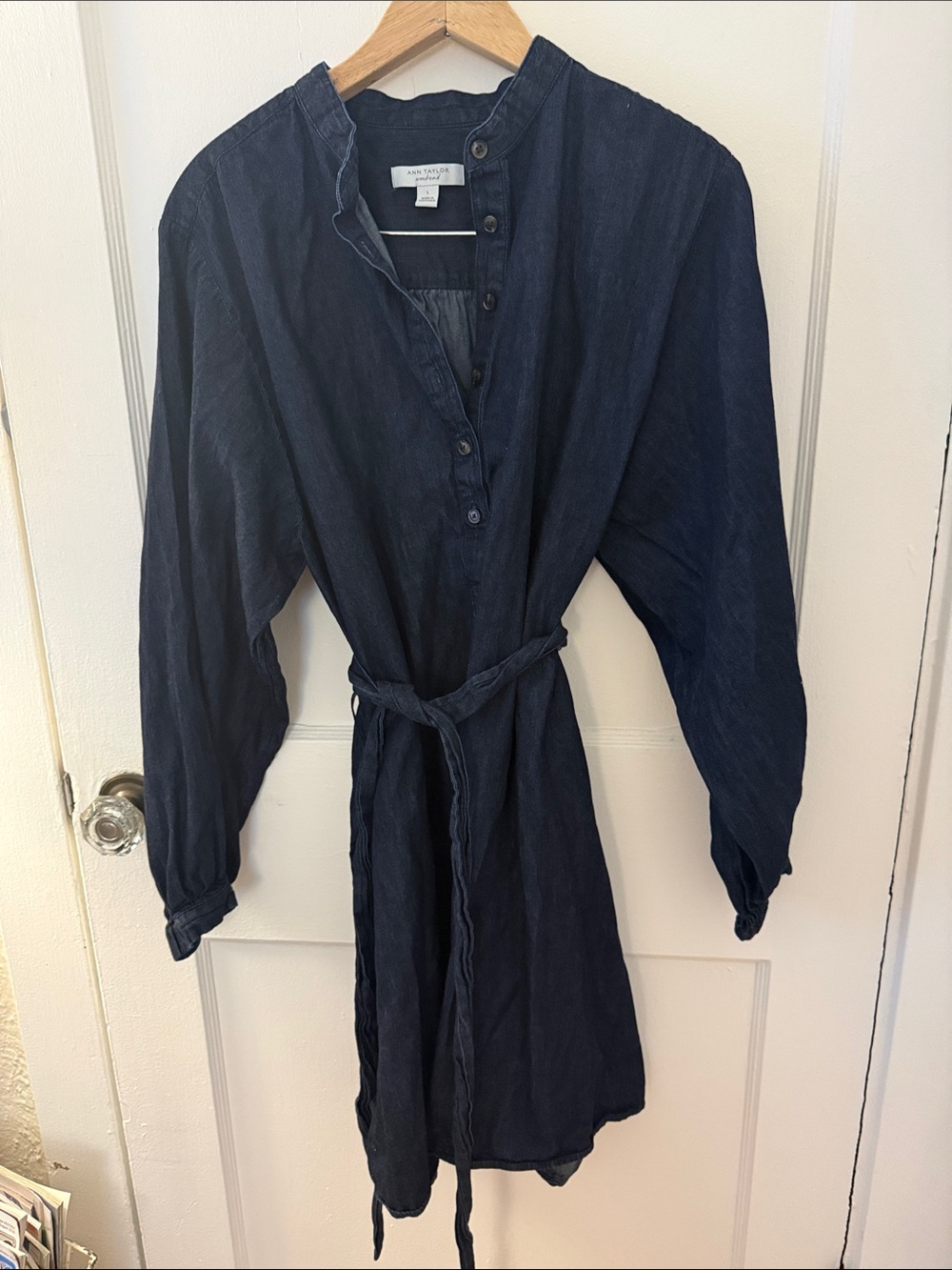 ANN TAYLOR